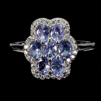 Pierścionek z tanzanitami i cyrkoniami