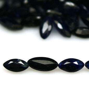 Szafir fasetowany 4x2 mm 51 szt.