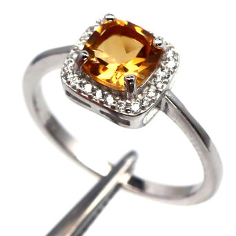 Pierścionek z cytrynem i cyrkonami