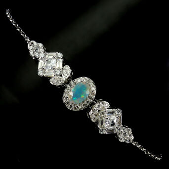 Bransoletka z opalem i cyrkoniami