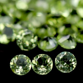 Perydot oliwin fasetowany 2,3 mm 83 szt.