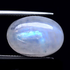 Kamień księżycowy kaboszon 18 x 13 mm
