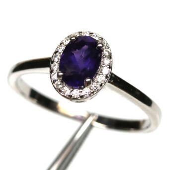 Pierścionek z ametystem i cyrkonami