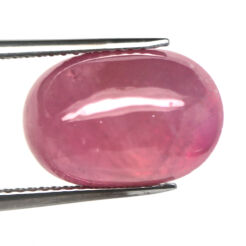 Rubin kaboszon owal 14x9,5 mm